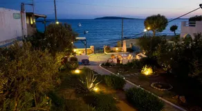 George's beach studios Aliki Paros - Image 5