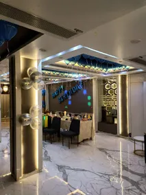 Hotel Mayfair Tower - Image 2