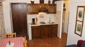 Apartments Mestri - Image 4