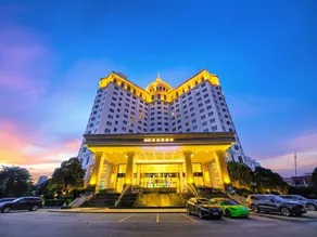 Soogie International Hotel - Image 5