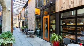 Klimt Townhome Vacation Rental - Image 4