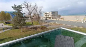 C&C Mamaia Studio - Image 4