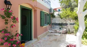 Dimitra's Garden - Holiday Apartments - Image 4
