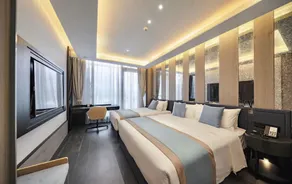 Kuanrong Suites Hotel (Chengdu Taikoo Li) - Image 2