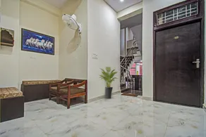 Hotel O Apple Inn - Image 3