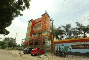 OYO Flagship 17204 Vrindawan Galaxy - Image 3