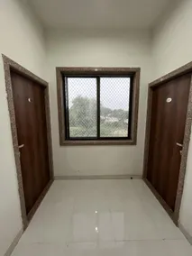 Shree Krishna Hotel & Restaurant - Image 4