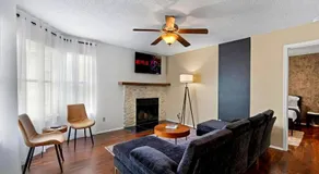 Up to 6 Guests - Stylish Retreat - Image 5