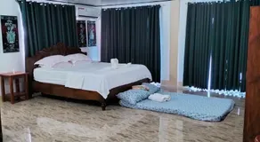 Mope Beach Resort - Image 2