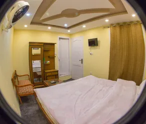 Ringachan Guest House & Restaurant - Image 4