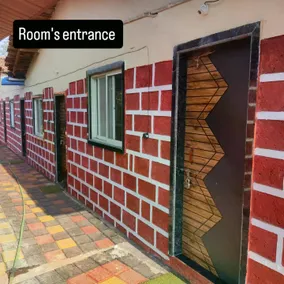 Swami holiday inn - Image 4
