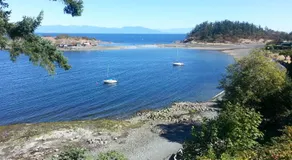Hammond Bay Oceanside Guesthouse - Image 3