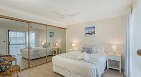 OZEANWELLEN - Lennox Head, NSW - Image 2