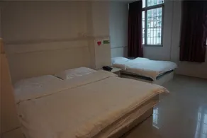 Shen Fa Jing Ji Hotel - Image 2
