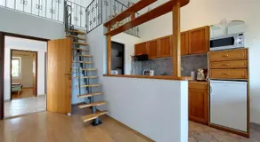Appartamento con barbecue e terrazza | Vista sul giardino - Image 2