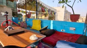 Blue Eye Hostel - Image 5