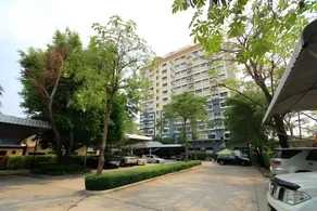Happyland Mansion - Image 4
