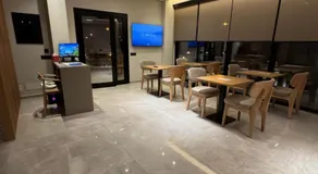 EFFÉI Boutique Hotel - Image 4