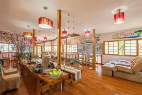 Yingyuetan Hotspring Hotel - Image 3
