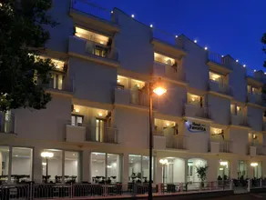 Hotel Favorita Easy Stay - Image 4