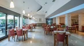 Hotel Flores - Image 4