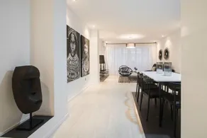 Valencia Luxury - Boutique Center - Image 5