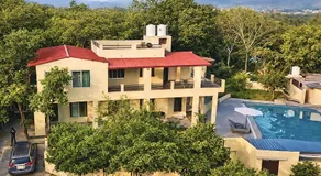 The Jungle Gate Villa - Image 4