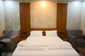 Shivanta Resort and Hotel - Image 5