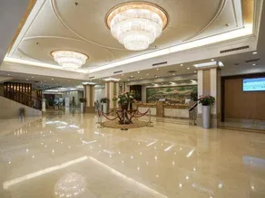 East Hotel - Image 4