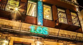 "LOS" 2 Neoclassic Harbour View - Image 1