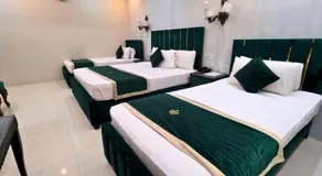 Golden One Hotel - Image 2