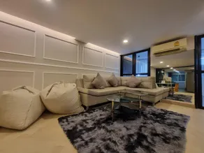 Luxurious home in the heart. - Image 3