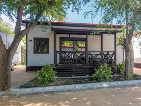 Chalet in Spain with Terrace and Garden - Image 1