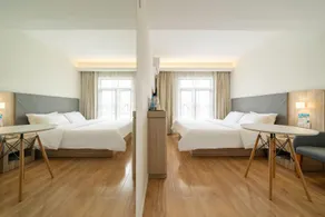 Hanting Hotel Shanghai Pusan Road Subway Station - Image 2