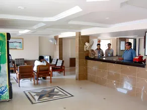 Sea Shell Resort - Image 3