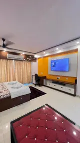 Experience ultimate luxury at Intelligent Studio - Image 2