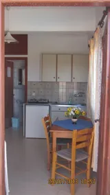 ADONIS APARTMENTS - Image 5
