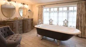 Holly Lodge Boutique B&B - Image 2