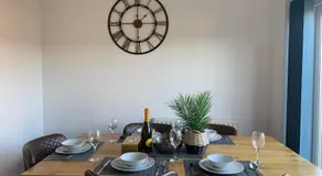 Montrose House - Image 5