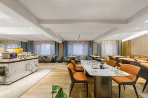 Glareer Hotel (Wenquan Road Food Street Branch) - Image 4