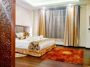 Pearl Retreat - Image 2