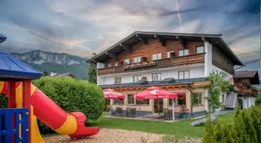 Familienhotel Central - Image 2