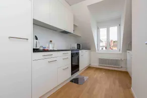 KAYA Zurich Apartment 5A - Downtown 2-BR Deluxe Loft Apt - Image 3