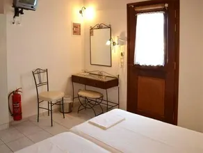 Nisiotiko house in Tinos near the beach - Image 5