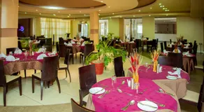 SG Premium Resort - Image 4