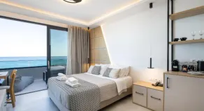 Poseidon Hotel - Image 2