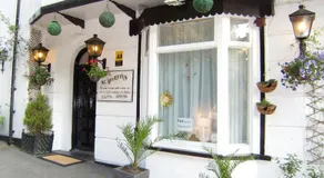 St Martins Guest House - Image 4