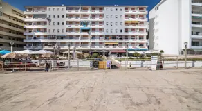 Regueiró Quarteira Beach Apartment - Image 2