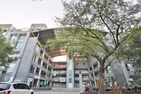 Hotel the grand pritam - Image 3