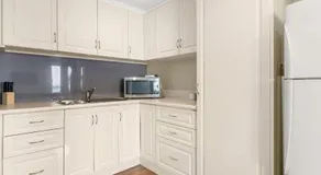 Bayview Unit - Image 4